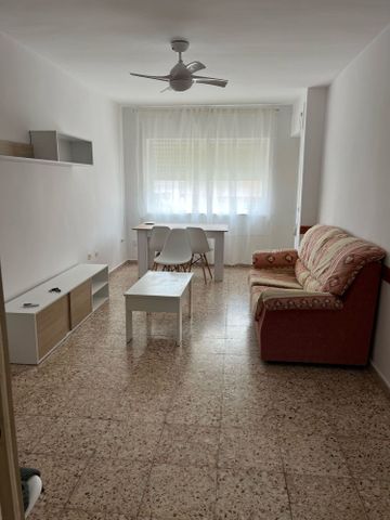 Alquiler de piso en Calle Jazmines, 3 - Photo 4