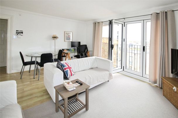 Merton Road, London, SW19 1ED - Photo 1