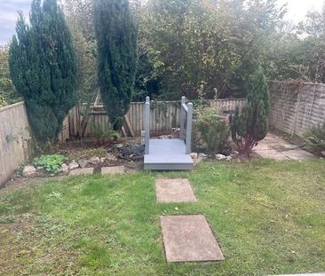 3 bedroom terraced house to rent - Photo 3