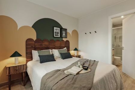 Carrer de Pau Claris, Barcelona, Catalonia 08009 - Photo 4