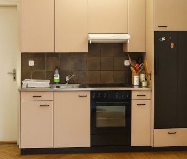 Charming 2-room apartment in the heart of St. Gallen - Foto 1