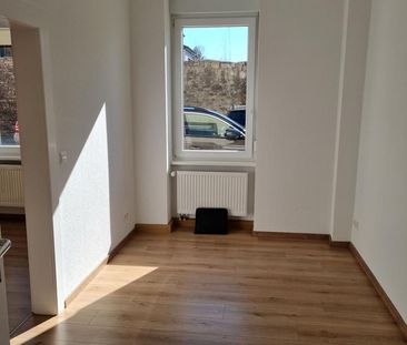 Top sanierte 2 Zimmer Wohnung mit großer Terrasse im Frauenland - Foto 1
