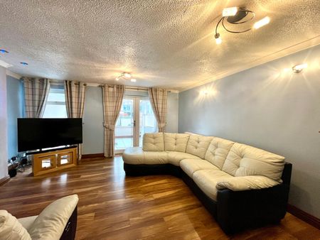 3 bed link detached to rent Beton Way, Parkside ST16 - Photo 5
