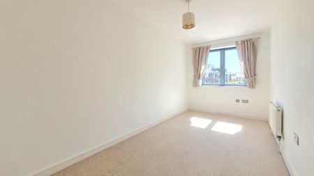 The Waterfront, Hertford - Photo 4