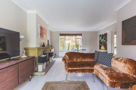 Burnell Avenue - Photo 3