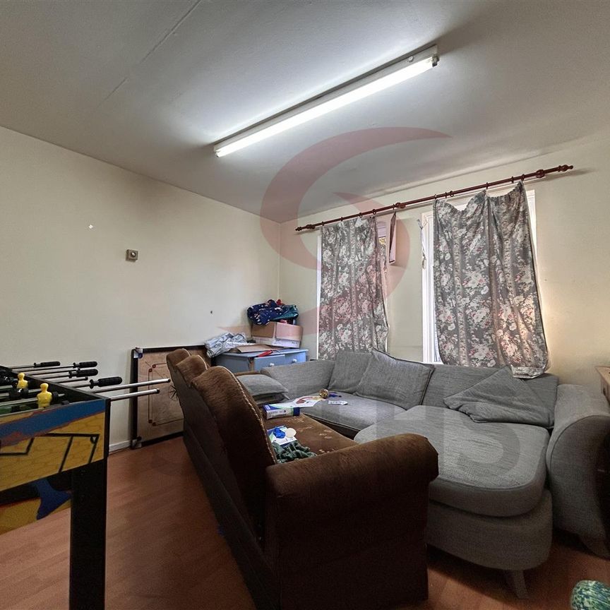 Holden Street, LE4, Leicester - Photo 1