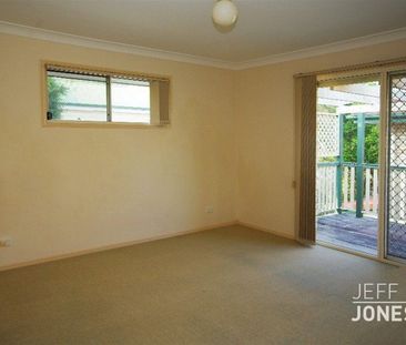 Boutique Townhouse Living In Annerley - Photo 1
