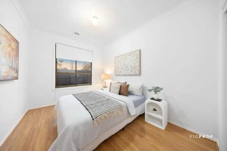 “Family Comfort Meets Convenience” - Photo 5