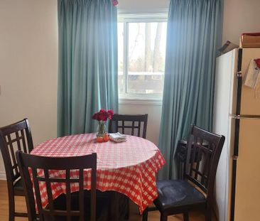 For Lease - 80 Rockport Crescent Unit# 1, Richmond Hill, Ontario - Photo 2