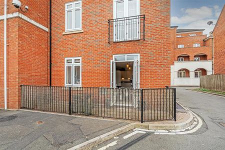 1 bedroom apartment to rent - Photo 4