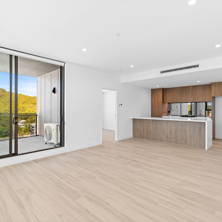 Spectacular North Facing Two Bedroom with Lush Green Outlook - Photo 1