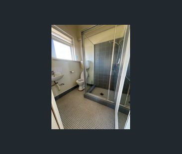 Gorgeous Gardenvale - Photo 5