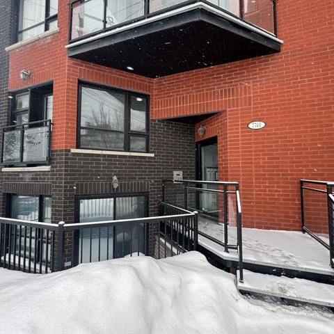 7740 17e Avenue - Photo 1