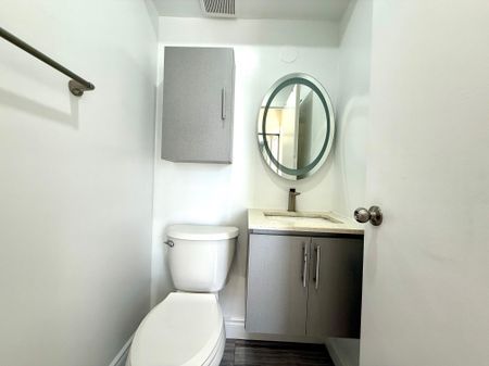 For Lease - 2095 Roche Court Unit# 231 Building B, Mississauga, Ontario - Photo 3