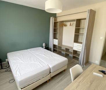 Location Appartement 4 pièces 75m² ANGERS 49000 - Photo 3