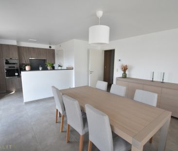 Modern 3 slpk.-appartement met groot terras, autostplts en lift - Photo 4