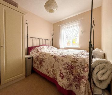 2 bedroom semi-detached house to rent - Photo 3