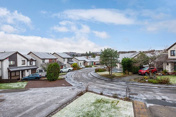 42 Bredero Drive, AB31 5ZB, Banchory - Photo 1