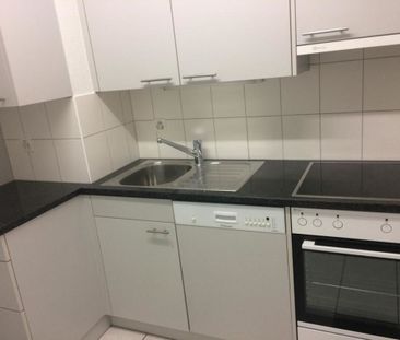 Genossenschaftswohnung (ohne Balkon) Nähe Tissotarena und Tierpark - Photo 1