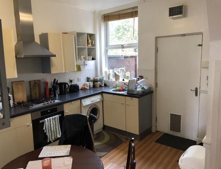2 Bedroom Terraced To Let - Photo 4
