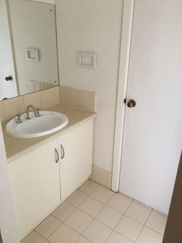 Low maintenance and ready to go! - Photo 4