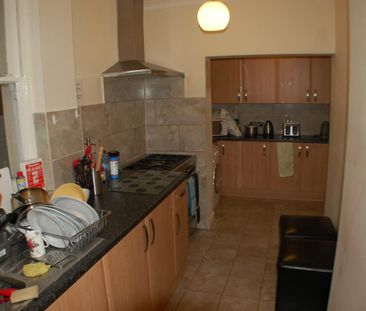 Overdale, Bournemouth, BH1 - Photo 4