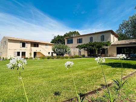 Bastide de prestige au Pied du Luberon - Photo 5