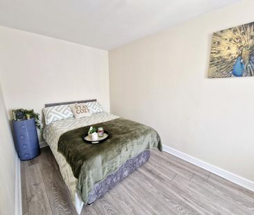 1 bedroom in a house share to rent - Photo 5
