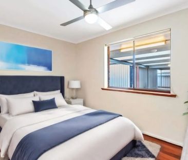 Spacious 4-Bedroom Home in Family-Friendly Parafield Gardens - Photo 2