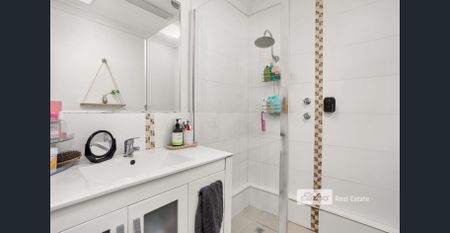 RENOVATED UNIT NEAR THE BEACH! - Photo 3