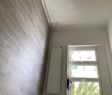 sanierte 2-Zimerwohnung mit Balkon, ruhig gelegen - Photo 1