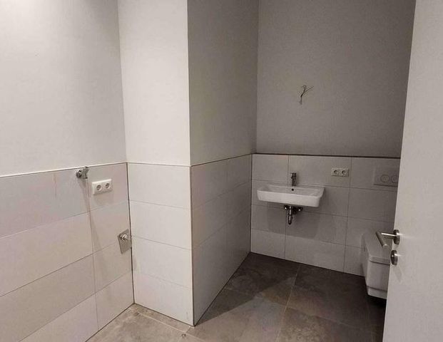 WOW großzügige 3 Zi. Neubauwohnung mit Balkon in begehrter Lage - Photo 1