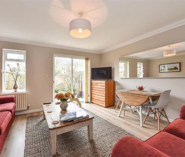 2 bedroom end of terrace house to rent - Photo 4