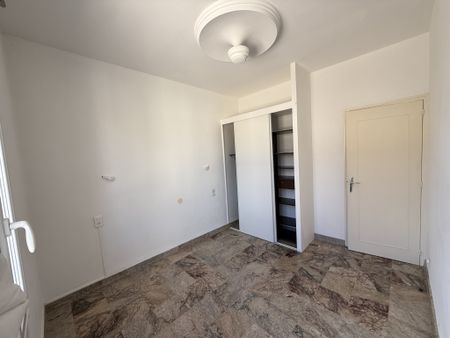 Location Appartement 4 pièces 88m² PERPIGNAN 66000 - Photo 3