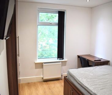 1 bedroom in a house share to rent - Photo 6