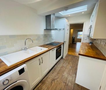 2 bedroom terraced house to rent - Photo 6