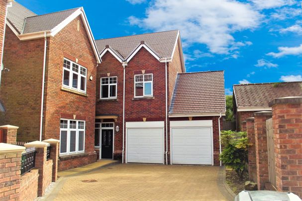 Halkin Close, Fulwood - Photo 1