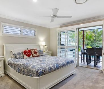 Summer-Ready Family Entertainer in the Heart of Robina! - Photo 5