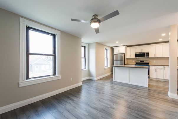 For Lease - 254 Cedar Street Unit# Unit 2 (Upper), Collingwood, Ontario - Photo 1