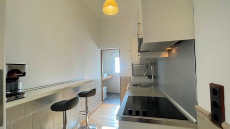 Apartamento con balcón y amueblado de 1 dormitorio en Santa Catalina, Palma - Photo 2