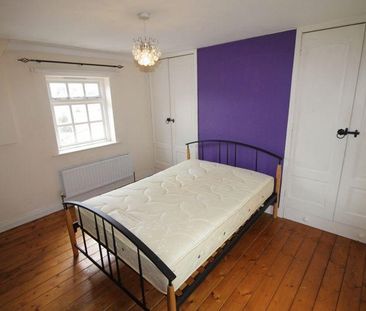 1 bedroom semi-detached house to rent - Photo 4