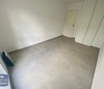 Location Appartement 2 pièces 38m² TOULON 83000 - Photo 2