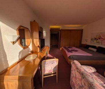 monatlich kündbar - Hotelzimmer mit Balkon - Foto 3