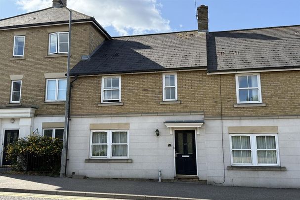 3 bedroom terraced house to rent - Photo 1
