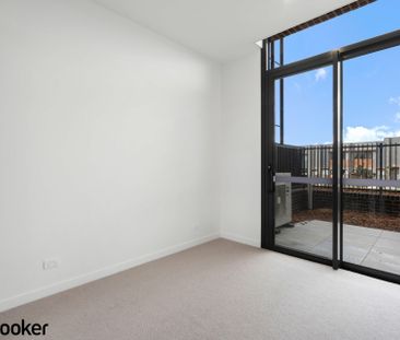 Brand New apartment Denman Prospect apartment ground level - Photo 5