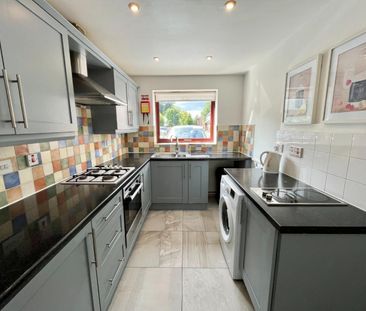 1 bedroom Flat To Let - Photo 4