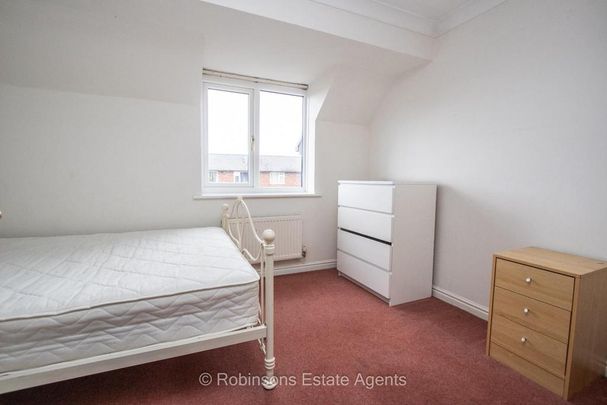 2 bedroom semi-detached house to rent - Photo 1