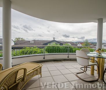 Neuwertige Wohnung mit Südbalkon in gepflegter Villenlage - Photo 1