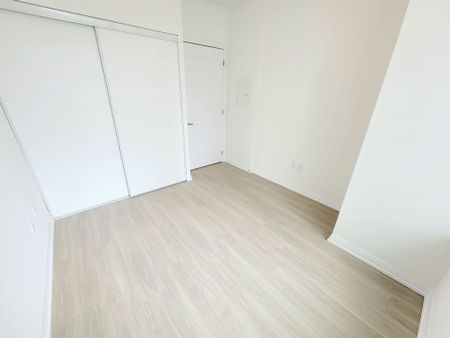 For Lease - 50 Dunfield Avenue Unit# 1215, Toronto, Ontario - Photo 2