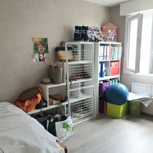 Location Appartement 2 pièces 50m² CLERMONT FERRAND 63000 - Photo 2